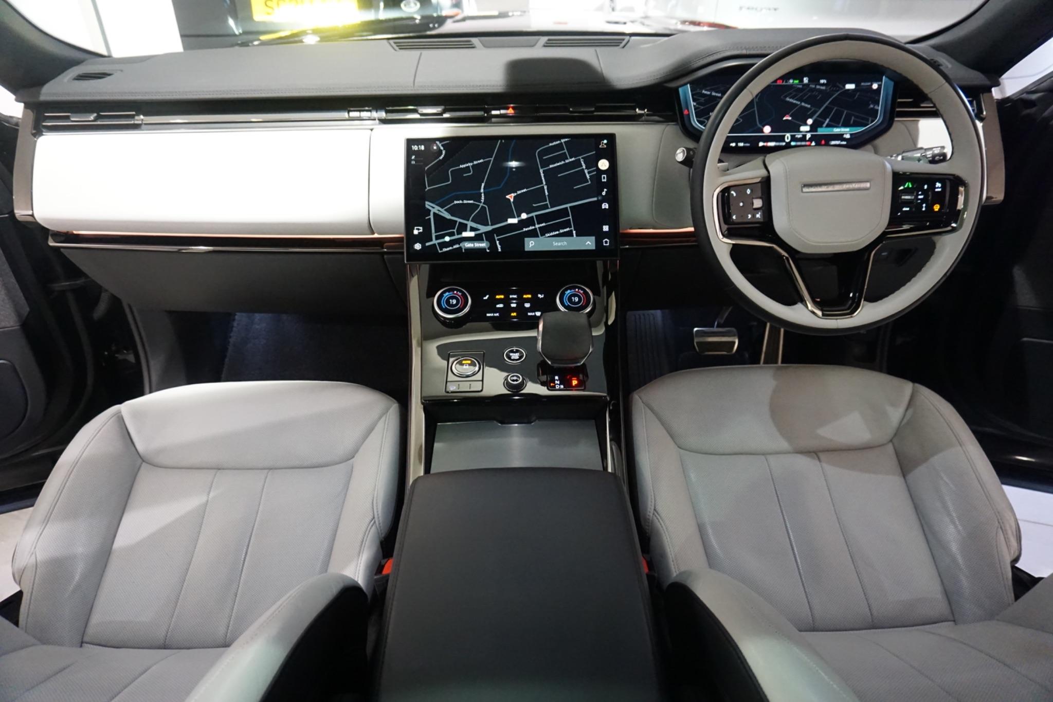 Land Rover Range Rover Sport 3.0 D300 MHEV Dynamic SE Auto 4WD Euro 6 (s/s) 5dr